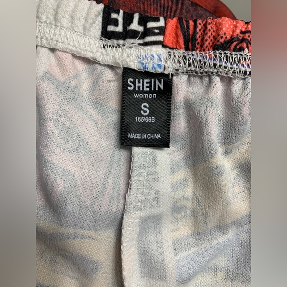 🍒5/$20🍒 Shein Pop Art Comic Print Dolphin Shorts #2 - Picture 5 of 5